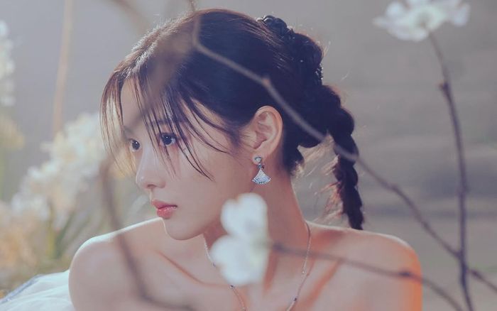 Sắc vóc của nữ diễn viên nóng bỏng nhất màn ảnh Hàn 2025