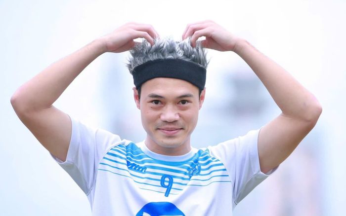 Tiền đạo Văn Toàn 'mất' hơn 1,5 tỷ đồng