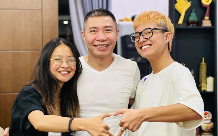 Con gái NSND Công Lý: Tốt nghiệp ngành đạo diễn, bố từng không nhớ nổi tên