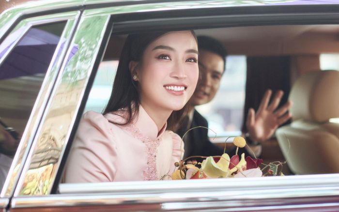 Chiếc xe hơn 20 tỷ của thiếu gia nhà bầu Hiển