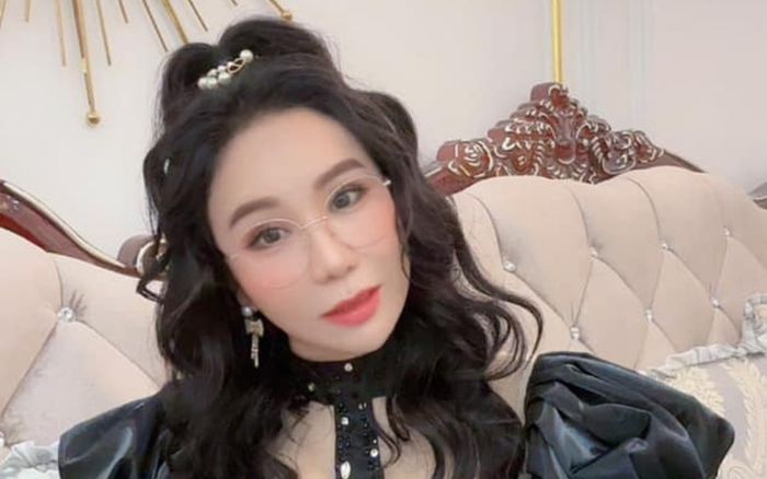 Xe sang 7 tỷ của bà chủ Thẩm mỹ viện Mailisa