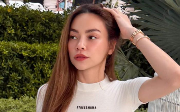 Thời trang đời thường của Hồ Ngọc Hà