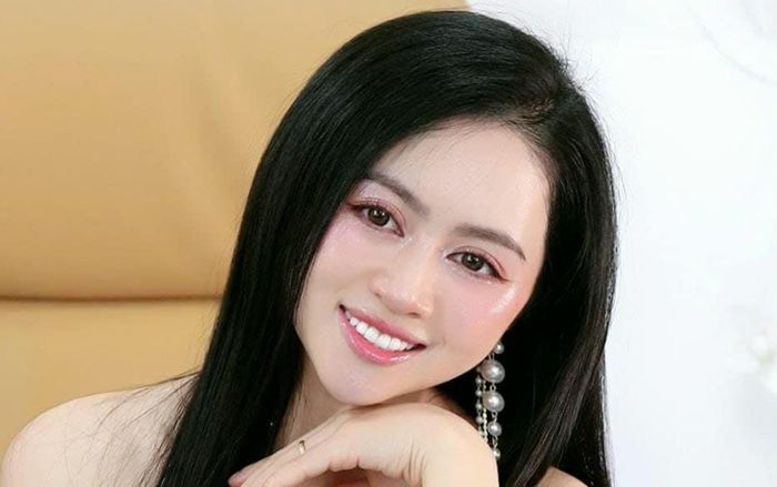 Thời trang của con dâu của bà chủ Thẩm mỹ viện Mailisa