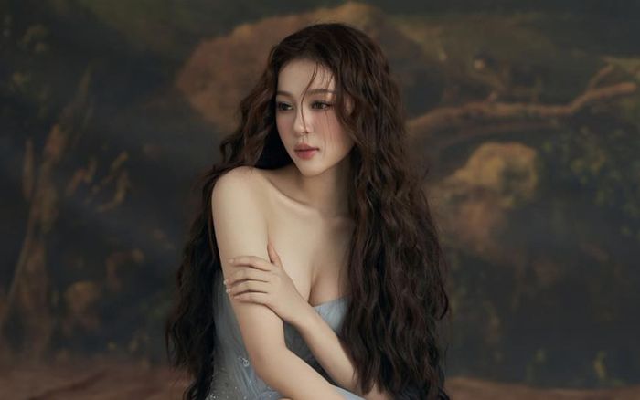 Clip 21 giây của Hoa hậu Kiều Duy gây bàn tán