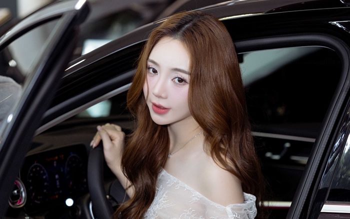 Xe sang 2 tỷ của Quỳnh Kool