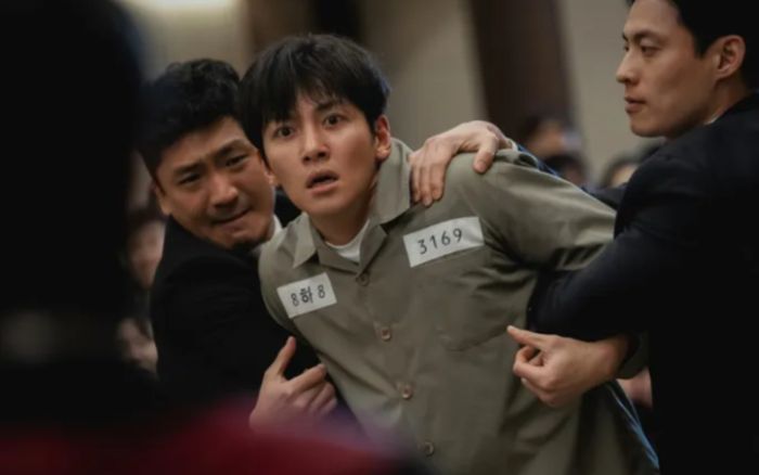 Ji Chang Wook - Diễn viên biến mọi bộ phim thành 'thể loại của chính mình'