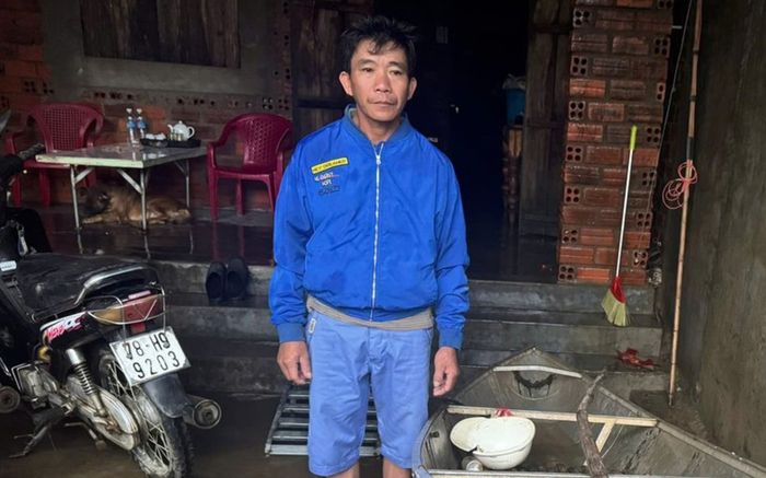 Chân dung 'người hùng' cứu hơn 40 người bị mắc kẹt do mưa lũ ở Đắk Lắk