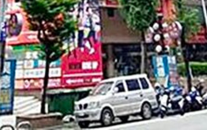 Bị phạt 75 triệu vì lái xe khi say xỉn nhưng không trả suốt 11 năm, người đàn ông được 'cứu' bởi nhân vật đặc biệt