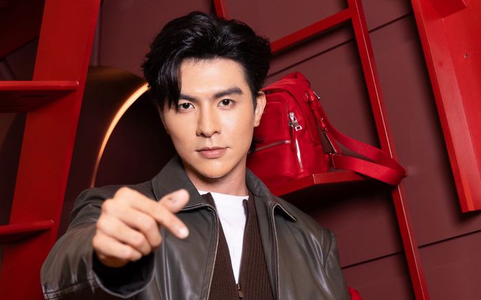 Đồng hồ 5 triệu của nam diễn viên Mưa đỏ