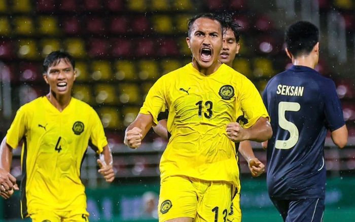 Tin tối 26/11: Trận Việt Nam và Malaysia bị bỏ, phải bốc thăm lại?