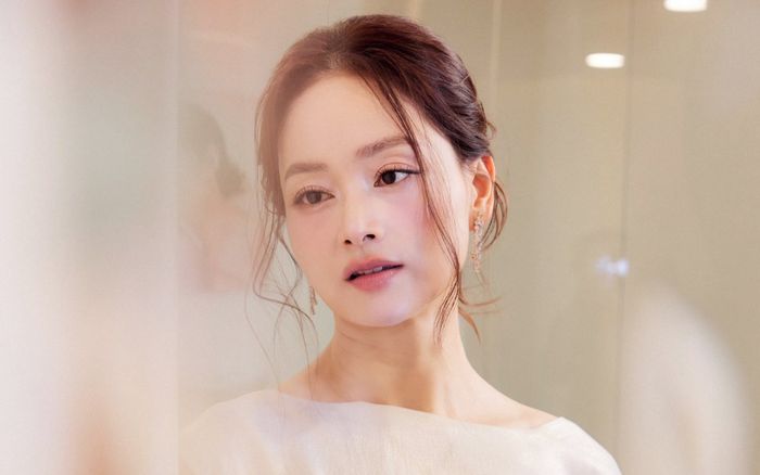 Đôi bông tai kim cương của Lan Phương