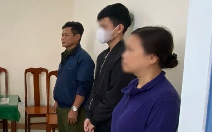 Yêu đương với bạn trai 19 tuổi, bé gái phải nhờ đến sự can thiệp của Công an