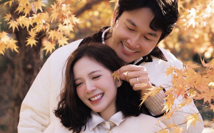 Vợ chồng Đình Tú hưởng tuần trăng mật ngọt ngào sau đám cưới