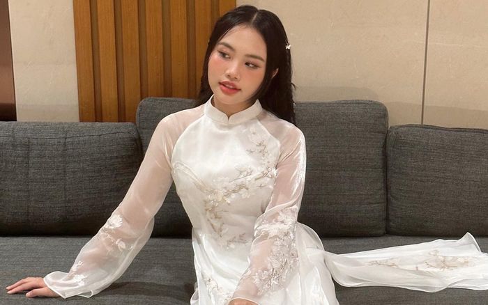 'Hết cứu' Phương Mỹ Chi