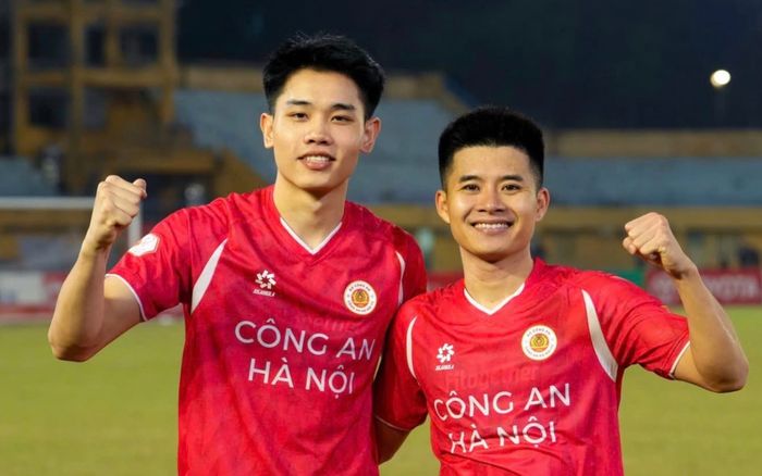 Đẳng cấp của Đình Bắc giúp CAHN thắng ngoạn mục