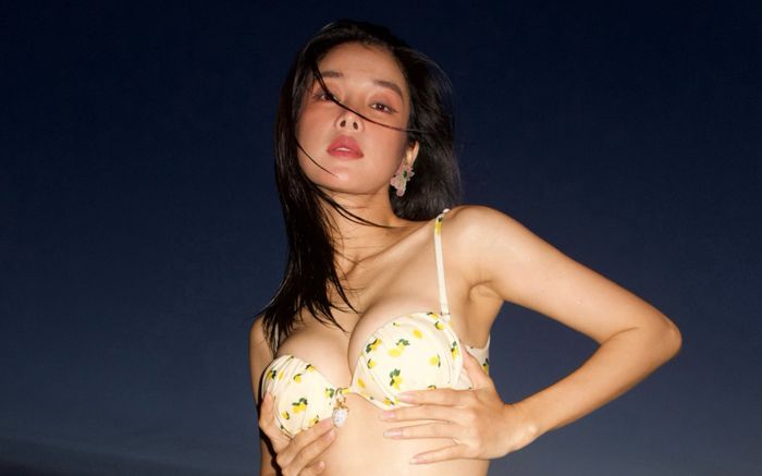 Nữ diễn viên từng bị tát 20 cái vì đóng vai 'tiểu tam' tung hình diện đồ bơi gợi cảm tột độ