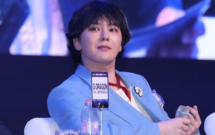 MAMA 2025 tưởng niệm nạn nhân vụ hỏa hoạn ở Hồng Kông (Trung Quốc) và quyên góp cứu trợ