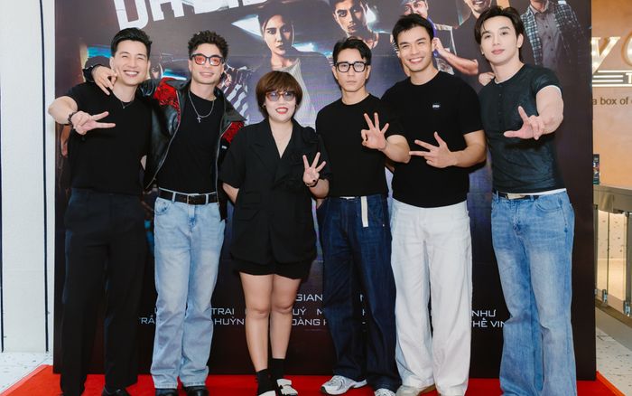 Đến chúc mừng Ba Bích, diễn viên Thuận Nguyễn trải lòng: 'Hiện tại, nhu cầu khán giả thay đổi liên tục'