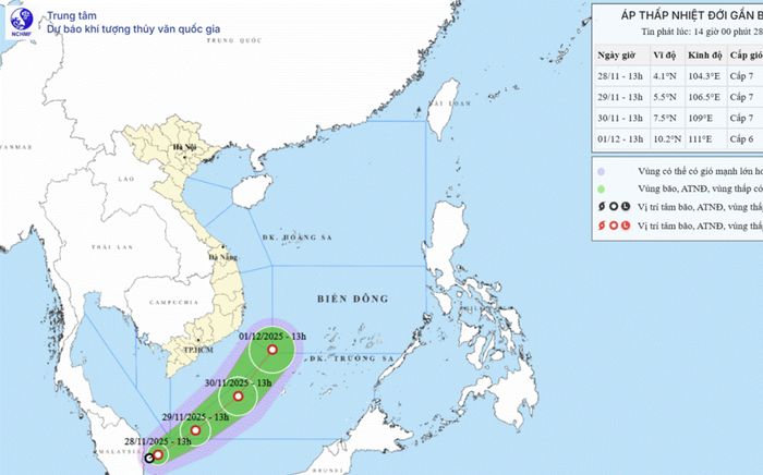 Tin áp thấp nhiệt đới gần Biển Đông