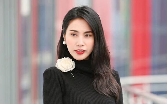 Lựa chọn có chủ đích của ca sĩ Thủy Tiên