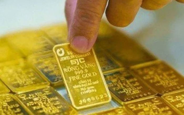 Tin tài chính hôm nay 29/11: Vàng lập đỉnh mới, USD suy yếu