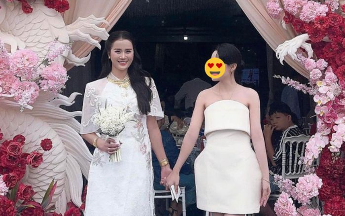 Sao nữ đình đám Vbiz âm thầm làm lễ ăn hỏi với chồng doanh nhân