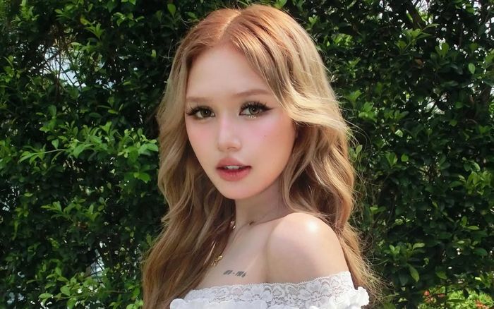 Máy ảnh 6 triệu đồng của Xoài Non