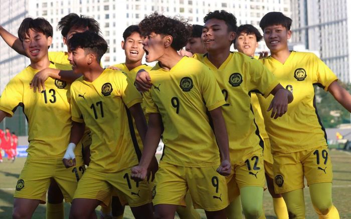 Tin tối 30/11: Malaysia chính thức bị loại