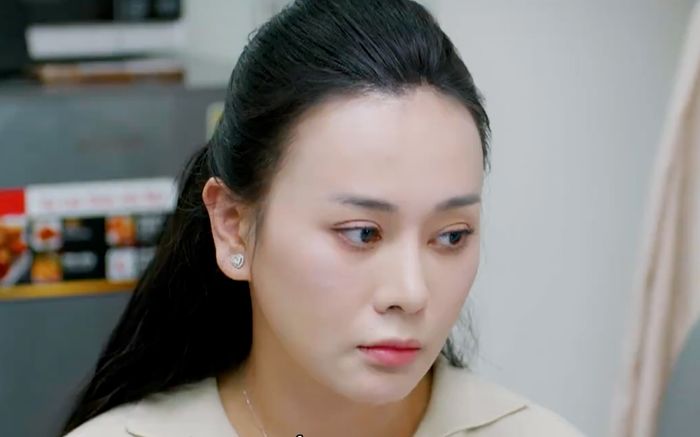 Phương Oanh gặp khó