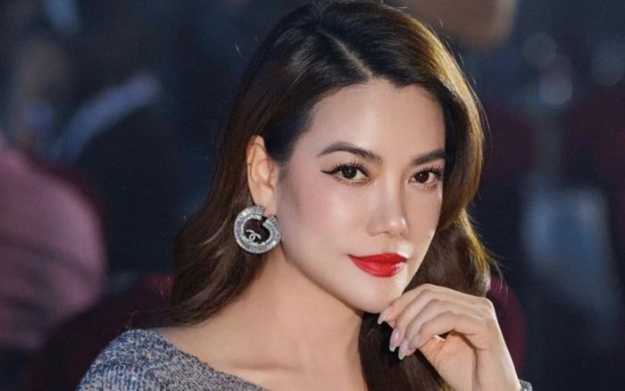 Bên trong căn penthouse hàng trăm tỷ của Trương Ngọc Ánh