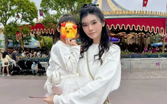 Khó tin về tình trạng của nữ siêu mẫu đình đám sau khi sinh hai con cho chồng thiếu gia