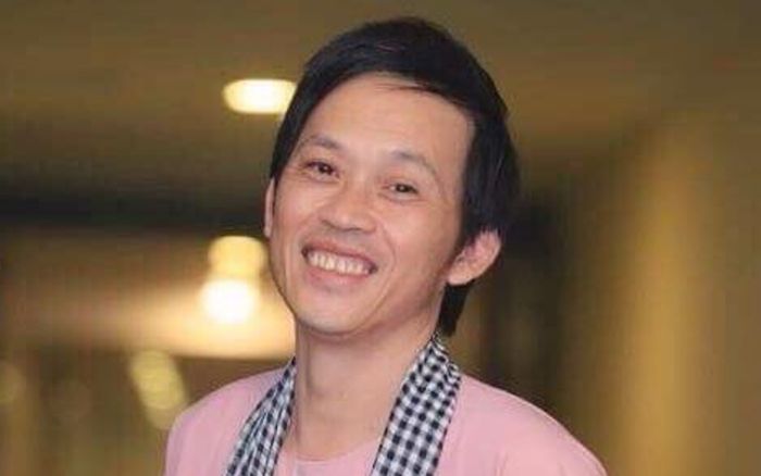 Chiếc xe hơn 1 tỷ đồng của Hoài Linh