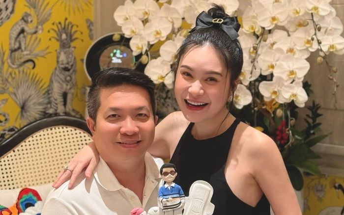 Chiếc điện thoại trị giá 8 chữ số chồng Đoàn Di Băng tặng vợ