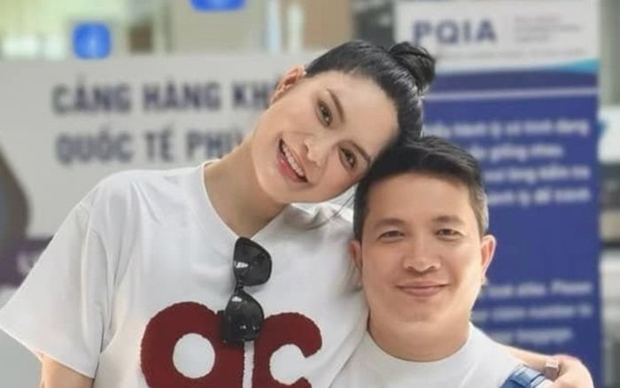 Cách chọn xe sang của vợ chồng Đoàn Di Băng