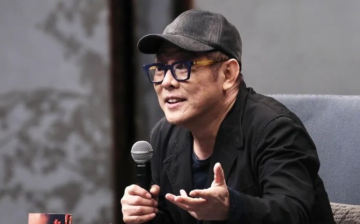 Nam diễn viên gây tranh cãi khi tặng con gái chiếc siêu xe 1 tỉ trong ngày cưới