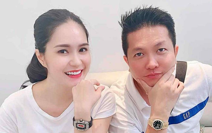 Chiếc đồng hồ hơn 1 tỷ đồng của chồng Đoàn Di Băng