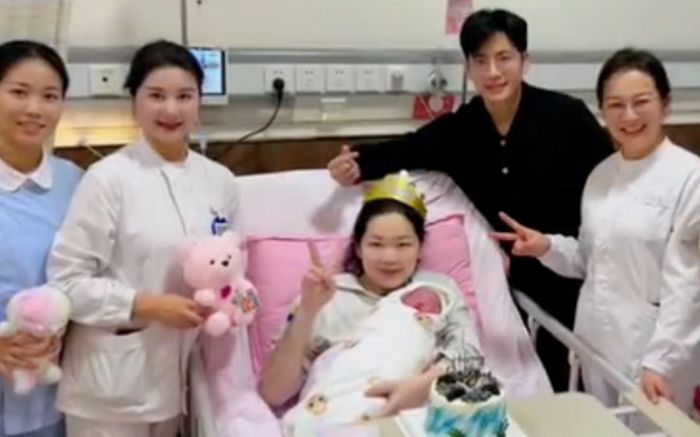 Sốc: Cặp vợ chồng sinh cùng ngày cùng tháng, chào đón con gái đầu lòng đúng vào ngày sinh nhật