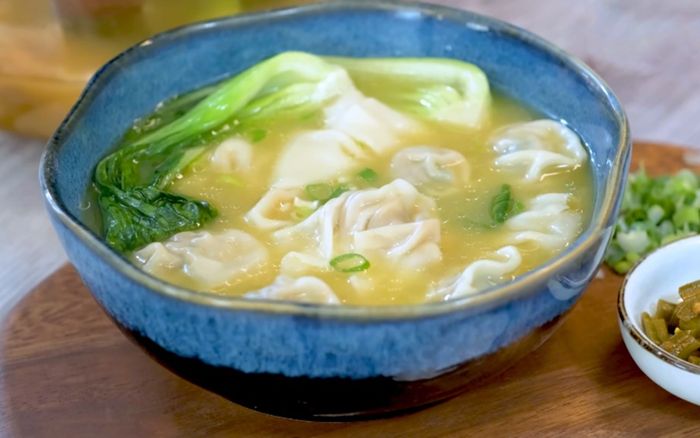 Ăn hoành thánh tự làm tại nhà, gia đình ba người sốc nặng khi phát hiện mắc ung thư