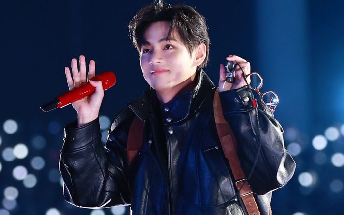 HYBE lại khiến cộng đồng fan V (BTS) phẫn nộ