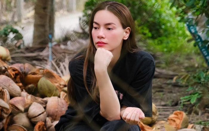 Hồ Ngọc Hà tiếp tục ủng hộ đồng bào miền Trung số tiền lớn, lời nhắn gây xúc động