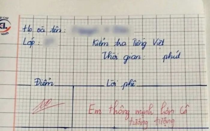 Bài kiểm tra đạt điểm 10, cô giáo còn bày tỏ sự thán phục với học trò