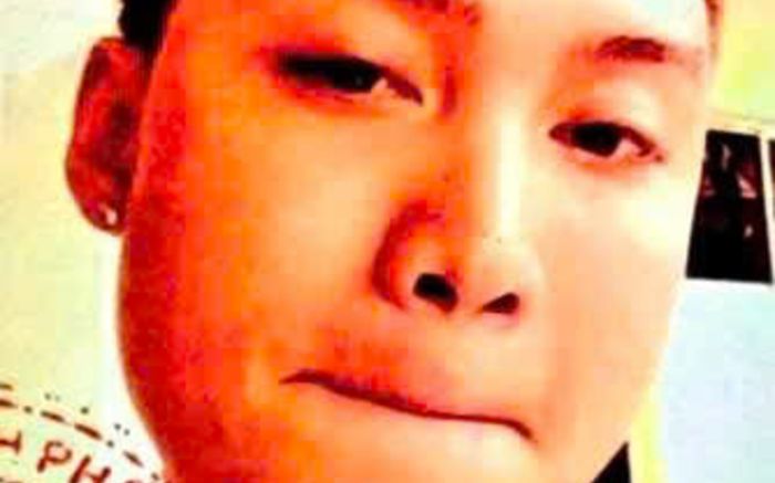 Ngủ quên trong quán Internet, vị khách tỉnh dậy tức tốc đi báo Công an