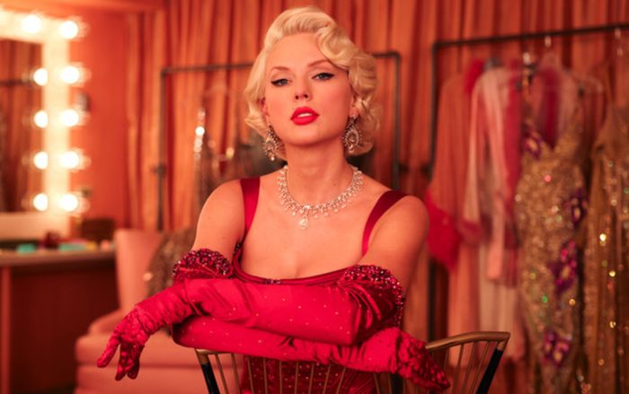 'Sốc' trước chiến dịch hạ bệ Taylor Swift