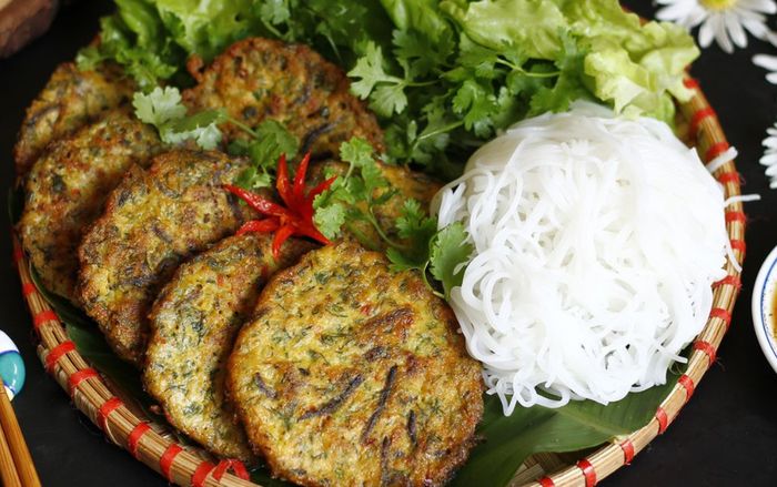 Cuối năm, đi Hải Phòng ăn rươi