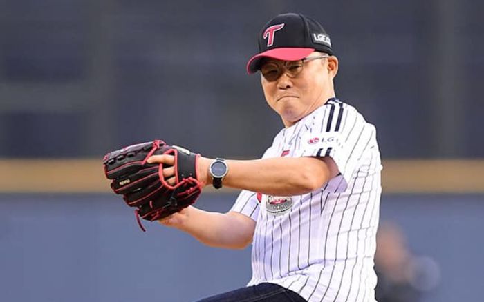 Chiếc đồng hồ đặc biệt nhất trong sự nghiệp HLV Park Hang Seo