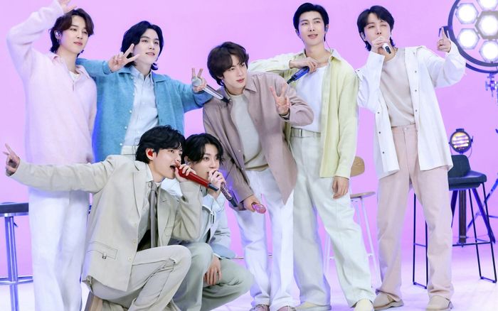 Con đường tái hợp của BTS không trải hoa hồng