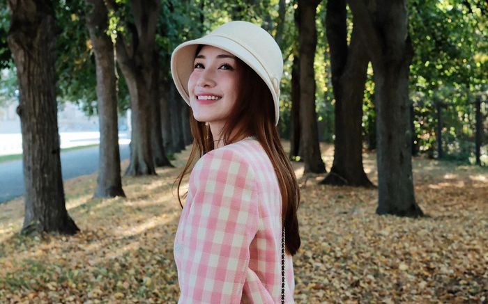 Hòa Minzy thẳng tay trả cát-sê để ngủ 2 đêm cùng với một sao nữ Vbiz