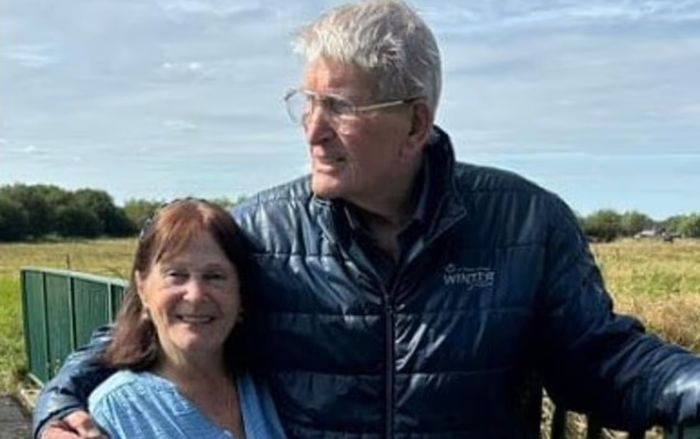 Cụ ông 86 tuổi bị phạt hơn 8 triệu đồng vì một hành động trong lúc dạo phố, vợ con bức xúc