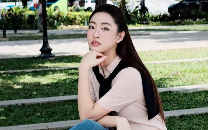 Thời trang đời thường của Lương Thùy Linh