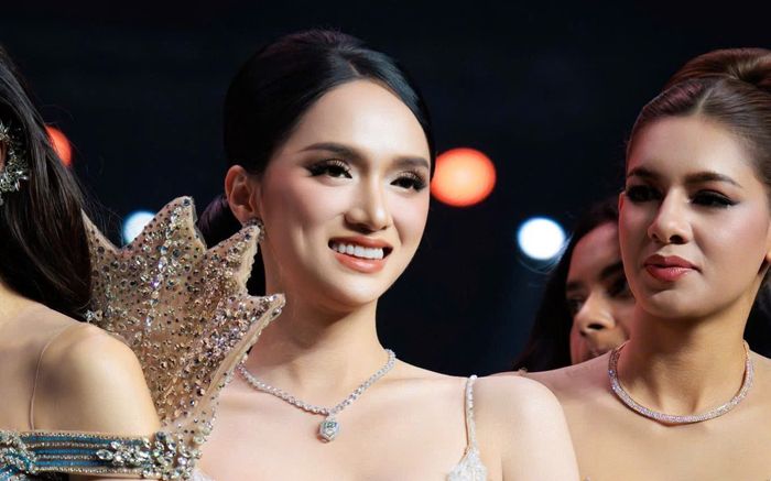 Thêm biến căng với cuộc thi mà Hương Giang tham gia